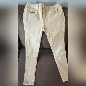 American Eagle 2R Khaki Jeggings